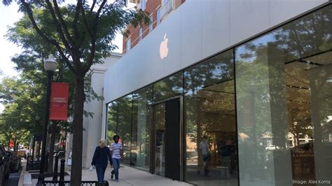 apple store market commons.